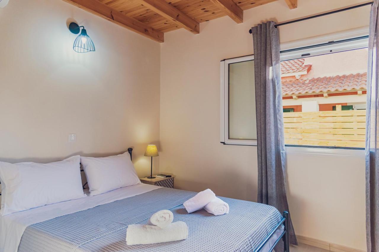 Burnelia Vacation House Лефкіммі Екстер'єр фото