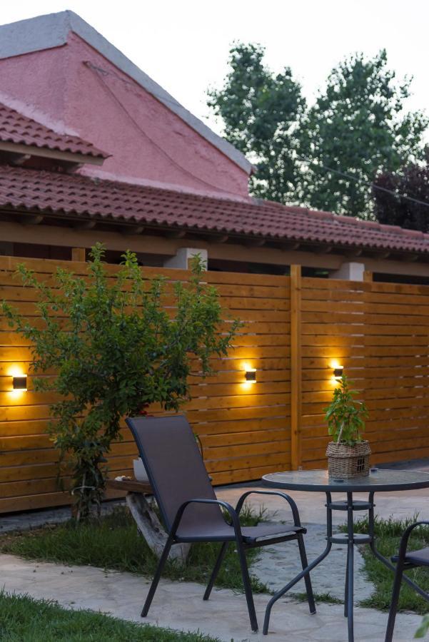 Burnelia Vacation House Лефкіммі Екстер'єр фото